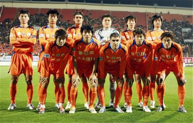 托莫里：在米兰感到被重视和支持；继续努力争取重回英格兰队（托莫里：在米兰倍感重视与支持，将继续奋战争取重返英格兰队）