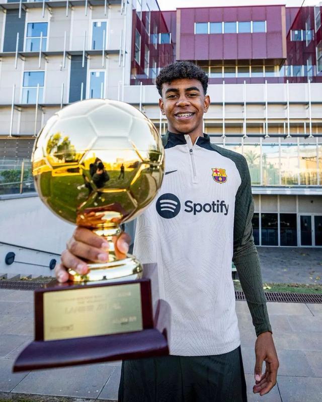 早报：容错率大考，玩的就是心跳（早报：容错极限考验，心跳加速的博弈）