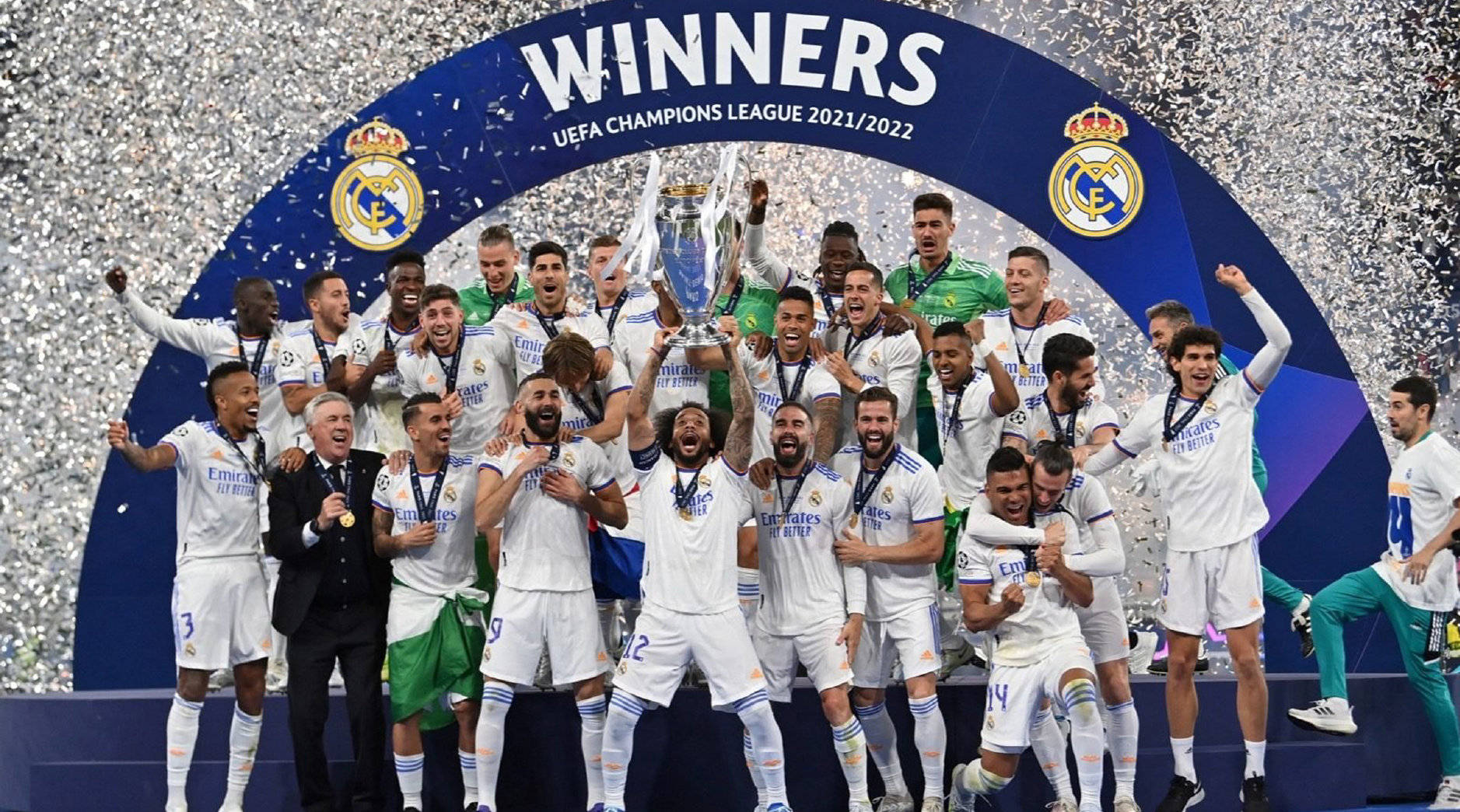 比利时大胜稳坐J组第一，第15次晋级世界杯决赛圈（比利时大捷锁定J组榜首，第15次跻身世界杯决赛圈）