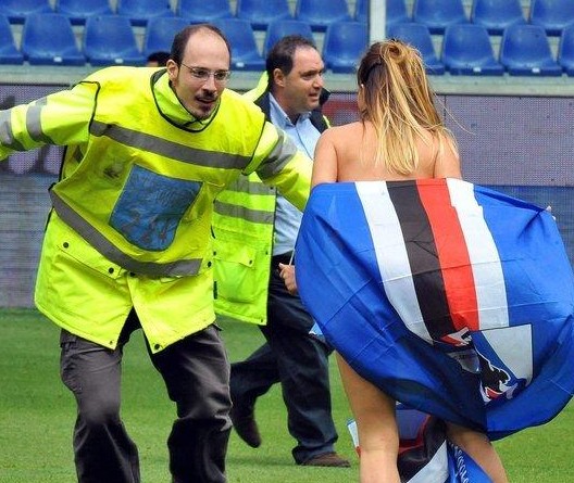 复盘利物浦1-1桑德兰：斯洛特迷之操作令人无语，维尔茨小基救主（赛后解析：利物浦1-1桑德兰，斯洛特用人令人费解，维尔茨小基扳平救主）