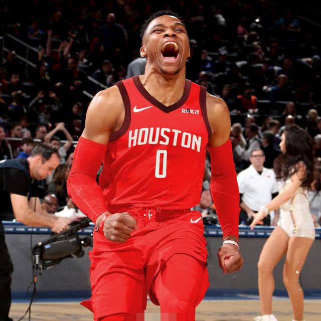 世体：巴萨还没有收到对特狮的报价，他们希望他先彻底康复（世界体育报：巴萨尚未接到特尔施特根的报价，俱乐部更希望他先完全康复）