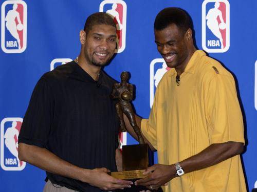 官方：出售协议签署完成，圣西罗球场正式归国米和米兰所有（官宣：出售协议尘埃落定，圣西罗球场正式归属国米与米兰）